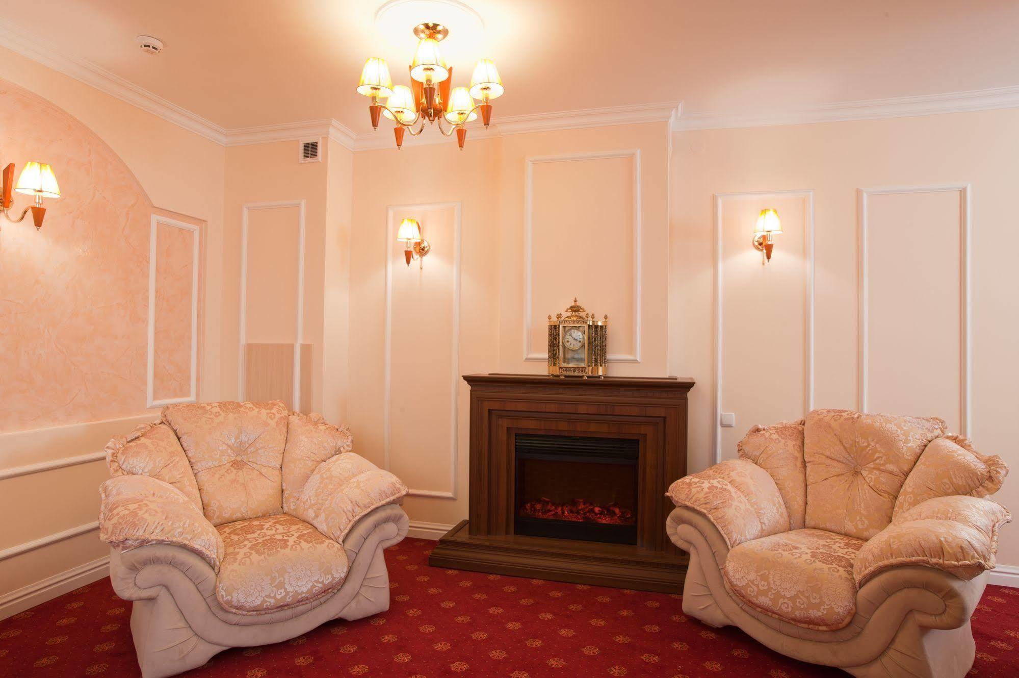 7 Sky Hotel Klinicheskaya Street Κίεβο Εξωτερικό φωτογραφία